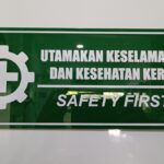 Mengenal Produk Akrilik untuk Signage Keselamatan Kerja dan Keunggulannya