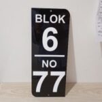 Tanda Nomor Rumah Akrilik: Sentuhan Modern untuk Hunian Lebih Elegan