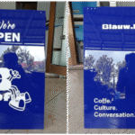 Akrilik Stand A4: Solusi Display Elegan untuk Bisnis dan Kebutuhan Sehari-hari