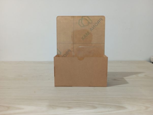 Akrilik Custom untuk Brosur Tampilkan Informasi Lebih Menarik & Profesional