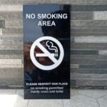 Akrilik sign no smoking area elegan custom dari Raftech